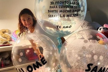 “Bỏ bê” bạn gái xinh đẹp, James Rodriguez nhờ người mang thai hộ