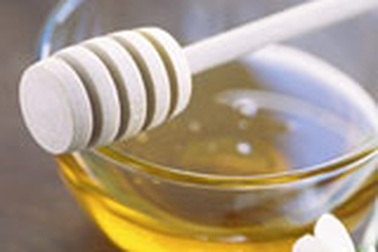 Trị mụn đầu đen bằng những cách đơn giản  