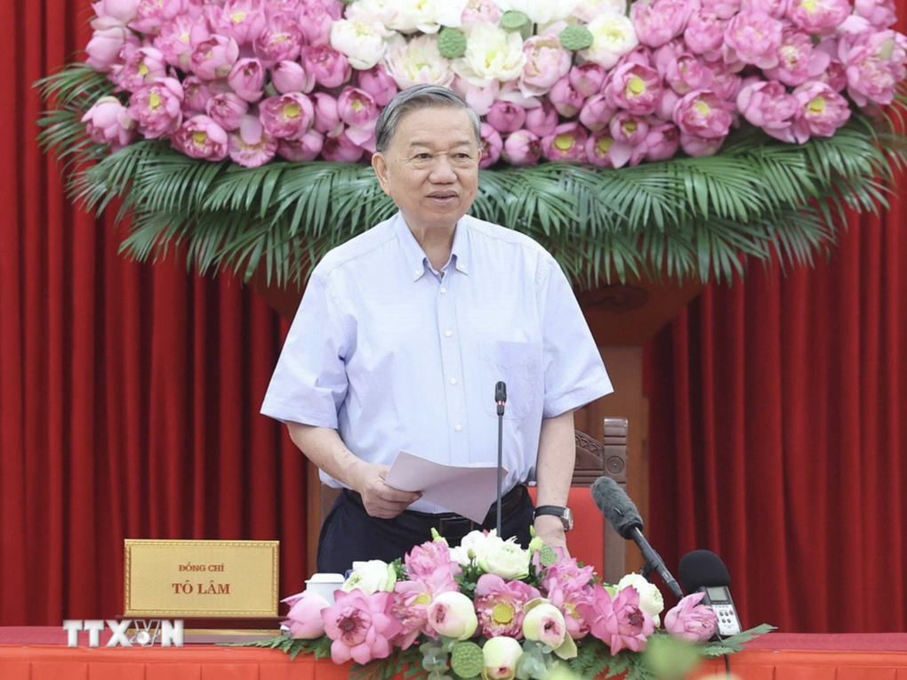 Tổng Bí thư chủ trì buổi làm việc về việc chuẩn bị các văn kiện Đại hội XIV - 2 Tổng Bí thư chủ trì buổi làm việc về việc chuẩn bị các văn kiện Đại hội XIV - 2