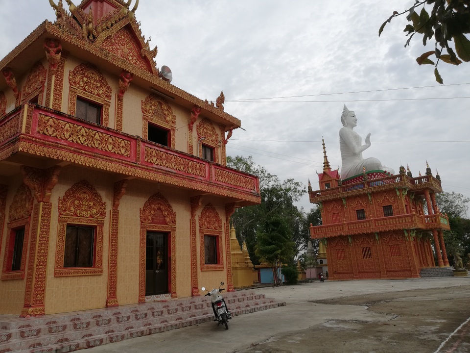 Tết cổ truyền đón năm mới của đồng bào Khmer khác lạ thời dịch Covid-19 - 10 Tết cổ truyền đón năm mới của đồng bào Khmer khác lạ thời dịch Covid-19 - 10