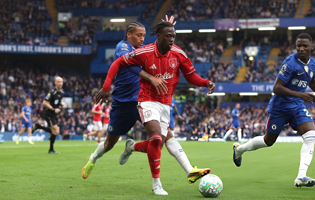Chelsea gục ngã trước Nottingham Forest, tan mộng Champions League - 2 Chelsea gục ngã trước Nottingham Forest, tan mộng Champions League - 2