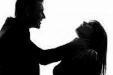 Em chồng dùng điện giật chết chị dâu