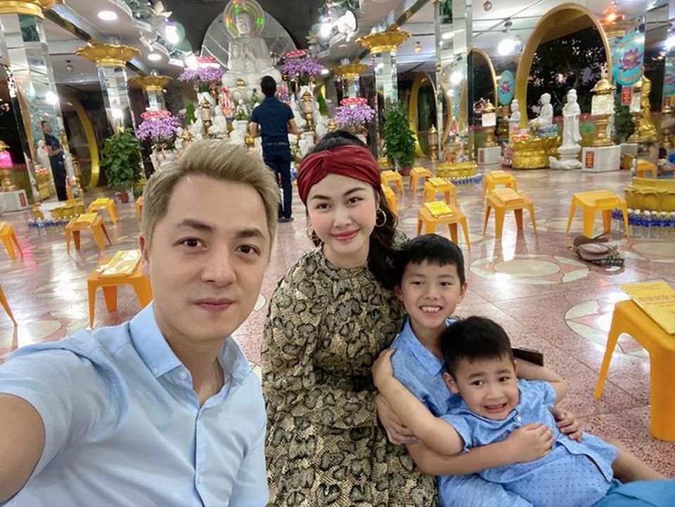 Đăng Khôi kể về căn bệnh hiếm gặp khiến anh nguy hiểm đến tính mạng - 3 Đăng Khôi kể về căn bệnh hiếm gặp khiến anh nguy hiểm đến tính mạng - 3