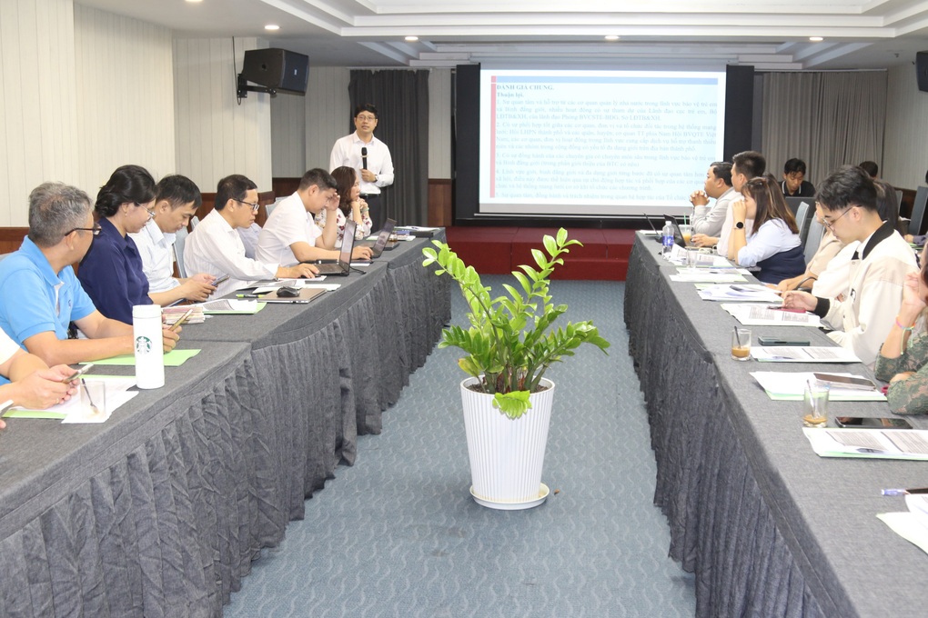 Nhiều thanh thiếu niên ngộ nhận đồng tình luyến ái là bệnh - 1 Nhiều thanh thiếu niên ngộ nhận đồng tình luyến ái là bệnh - 1