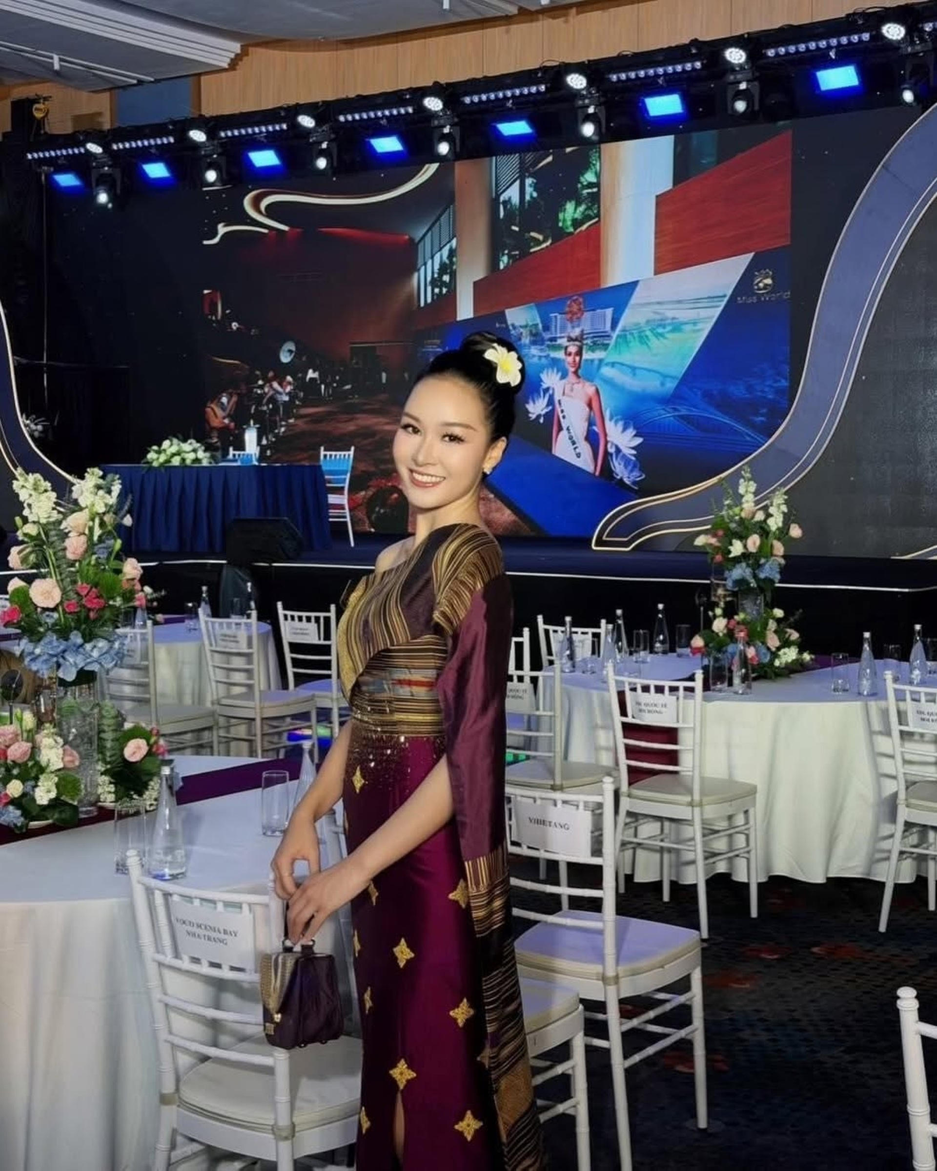 Nhan sắc trong trẻo của hoa hậu Lào nói 4 thứ tiếng, trong đó có tiếng Việt - 6 Nhan sắc trong trẻo của hoa hậu Lào nói 4 thứ tiếng, trong đó có tiếng Việt - 6