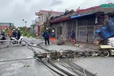 Hình ảnh tan hoang sau trận lốc xoáy khiến 9 người chết ở Ninh Bình