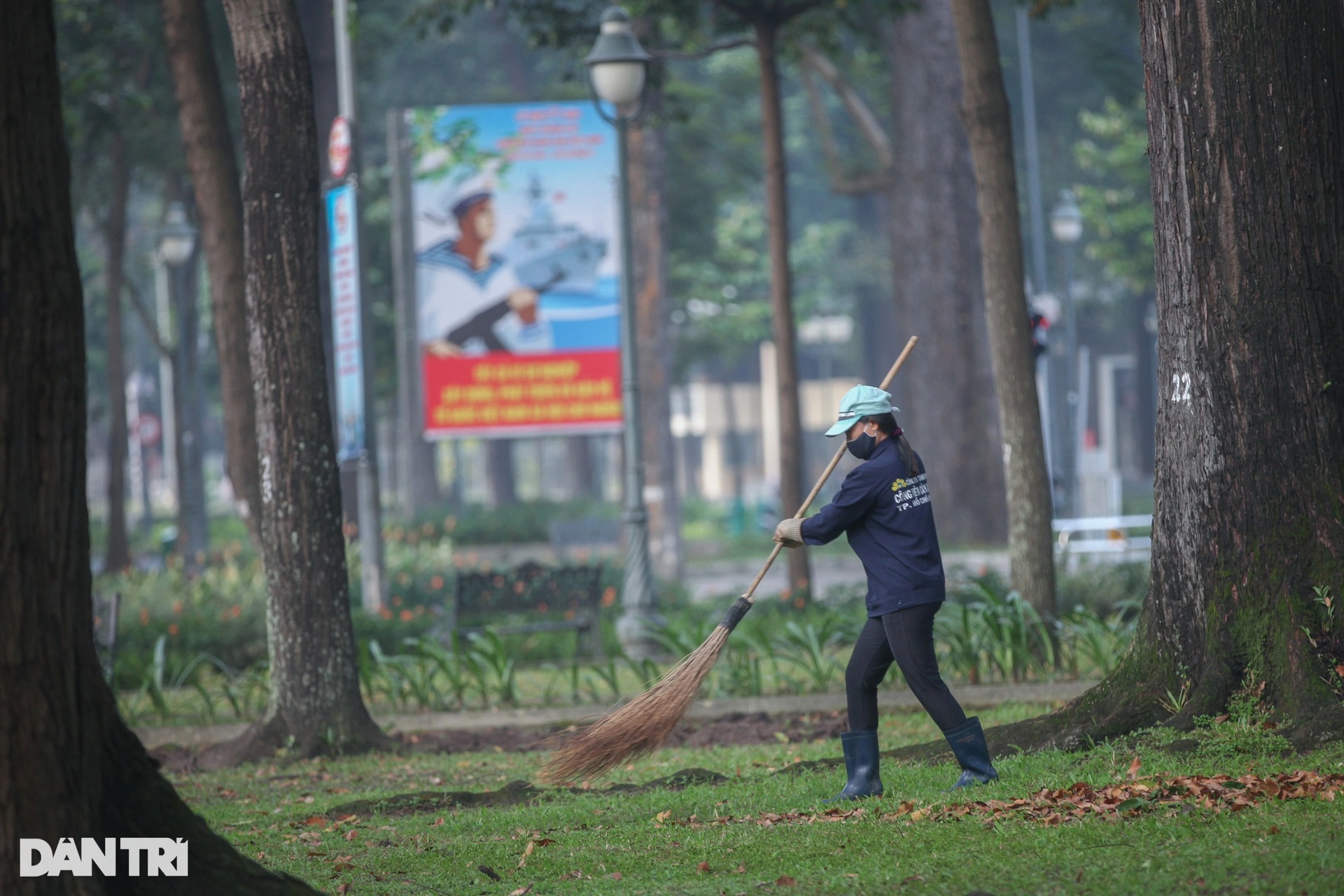 Sài Gòn se lạnh, thành phố phủ kín trong sương mù - 8