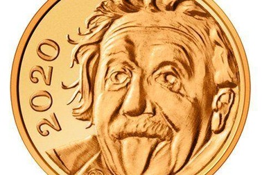 Chết cười xem Einstein lè lưỡi trên đồng vàng nhỏ nhất thế giới
