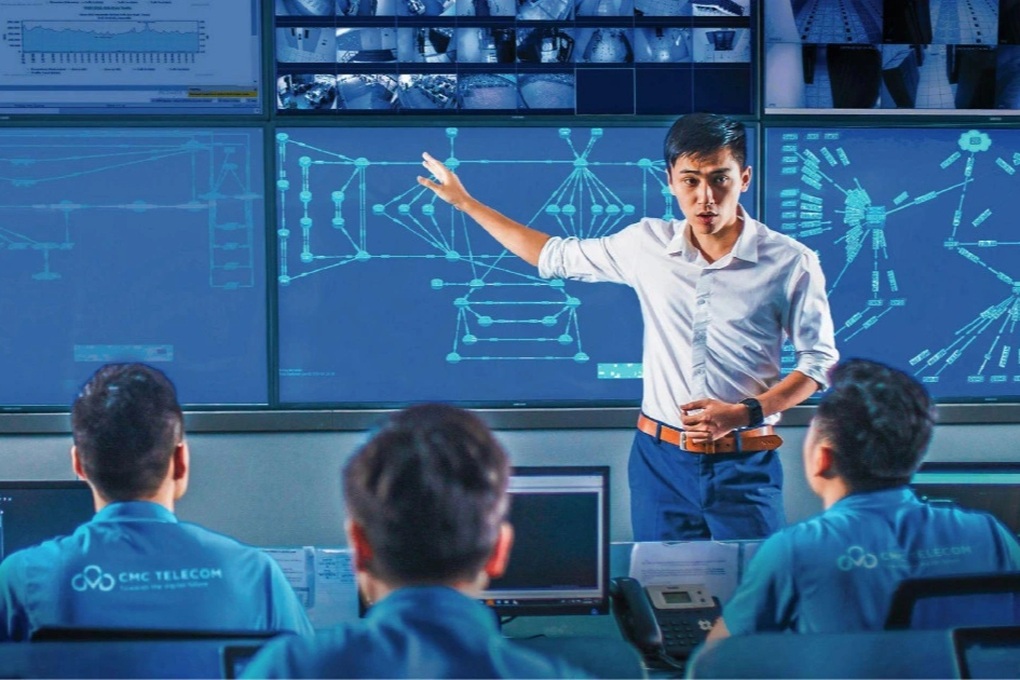 Ngành từng sa thải hàng loạt nay lại có mức lương cả trăm triệu đồng - 1 Ngành từng sa thải hàng loạt nay lại có mức lương cả trăm triệu đồng - 1