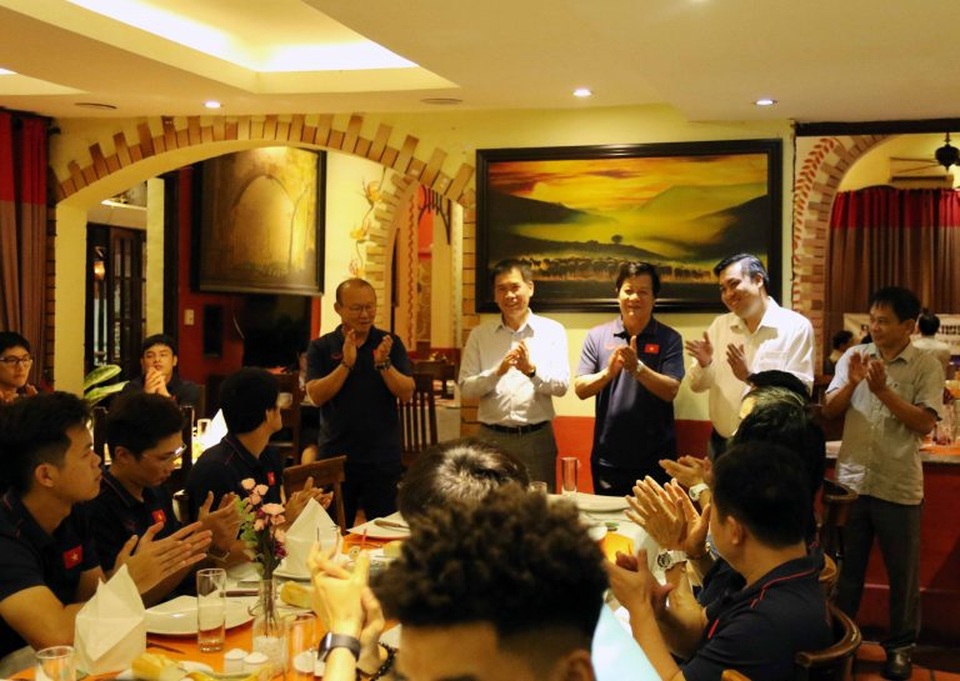 Hôm nay, U22 và đội tuyển nữ Việt Nam lên đường dự SEA Games 30 - 1 Hôm nay, U22 và đội tuyển nữ Việt Nam lên đường dự SEA Games 30 - 1