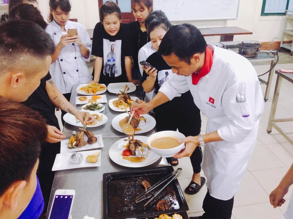 Đại sứ kỹ năng nghề VN và những chia sẻ hữu ích về chọn trường, chọn nghề - 2 Đại sứ kỹ năng nghề VN và những chia sẻ hữu ích về chọn trường, chọn nghề - 2