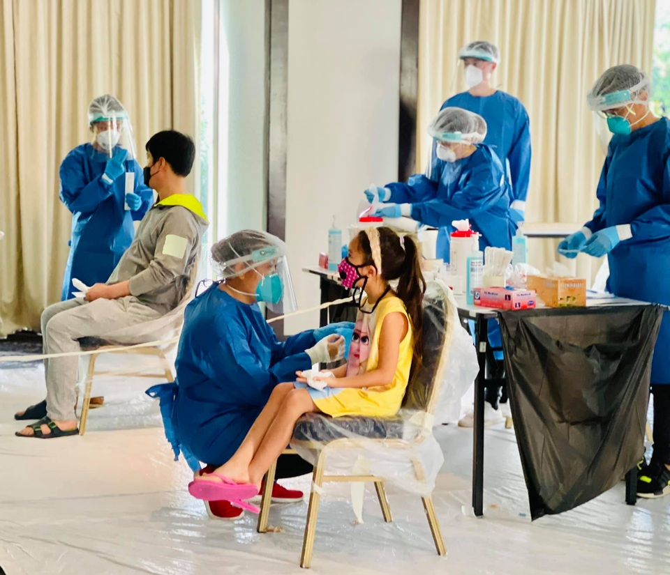 Rời Việt Nam sang Singapore định cư, cuộc sống của Đoan Trang ra sao? - 1