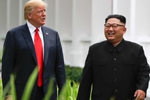 Báo Hàn Quốc: Tổng thống Trump đề nghị gặp ông Kim Jong-un tại Việt Nam