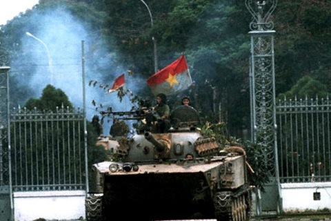 Hình ảnh Sài Gòn trong “ngày vui đại thắng” trên báo thế giới