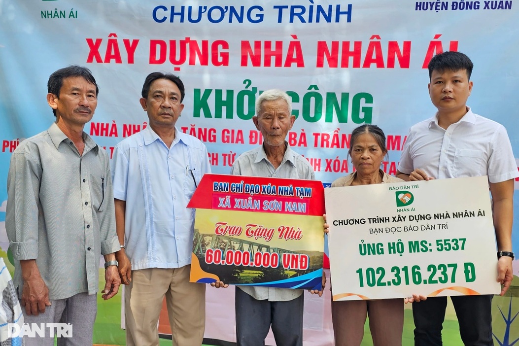 Xây nhà Nhân ái tặng người mẹ bán cả đàn bò để cứu con