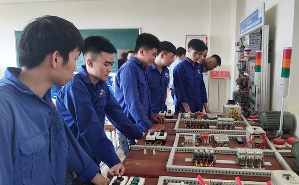 Triển khai kế hoạch hỗ trợ 4.500 tỷ đồng nâng cao trình độ người lao động - 1 Triển khai kế hoạch hỗ trợ 4.500 tỷ đồng nâng cao trình độ người lao động - 1