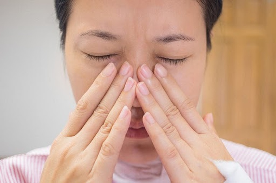 Nghẹt mũi, chảy nước mũi kéo dài vào mùa mưa, chữa sao cho hiệu quả? - 3 Nghẹt mũi, chảy nước mũi kéo dài vào mùa mưa, chữa sao cho hiệu quả? - 3