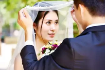 Nạn "hét giá" cô dâu khiến nhà trai còng lưng trả nợ, phụ nữ có "lên đời"?