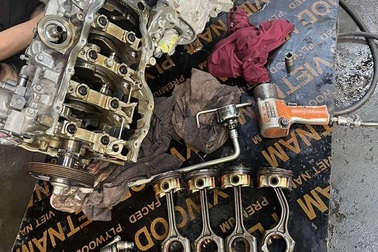 Tốn cả “mớ” tiền sửa xe bị thủy kích, song bán lại vẫn mất giá