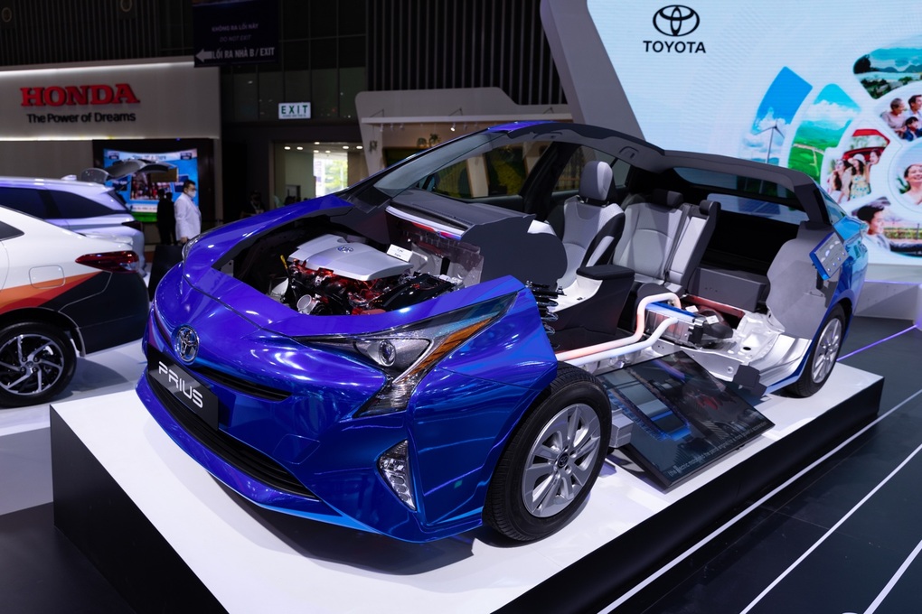Màn trình diễn ấn tượng của Toyota tại Triển lãm Ô tô Việt Nam 2022 - 3 Màn trình diễn ấn tượng của Toyota tại Triển lãm Ô tô Việt Nam 2022 - 3