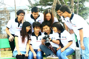 Bản tin truyền hình sinh viên Việt SvIrk365 tròn 1 tuổi