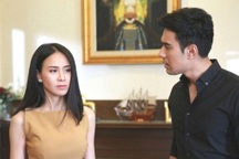 Chồng ngoại tình còn trơ trẽn hỏi một câu, tôi lập tức viết đơn ly hôn