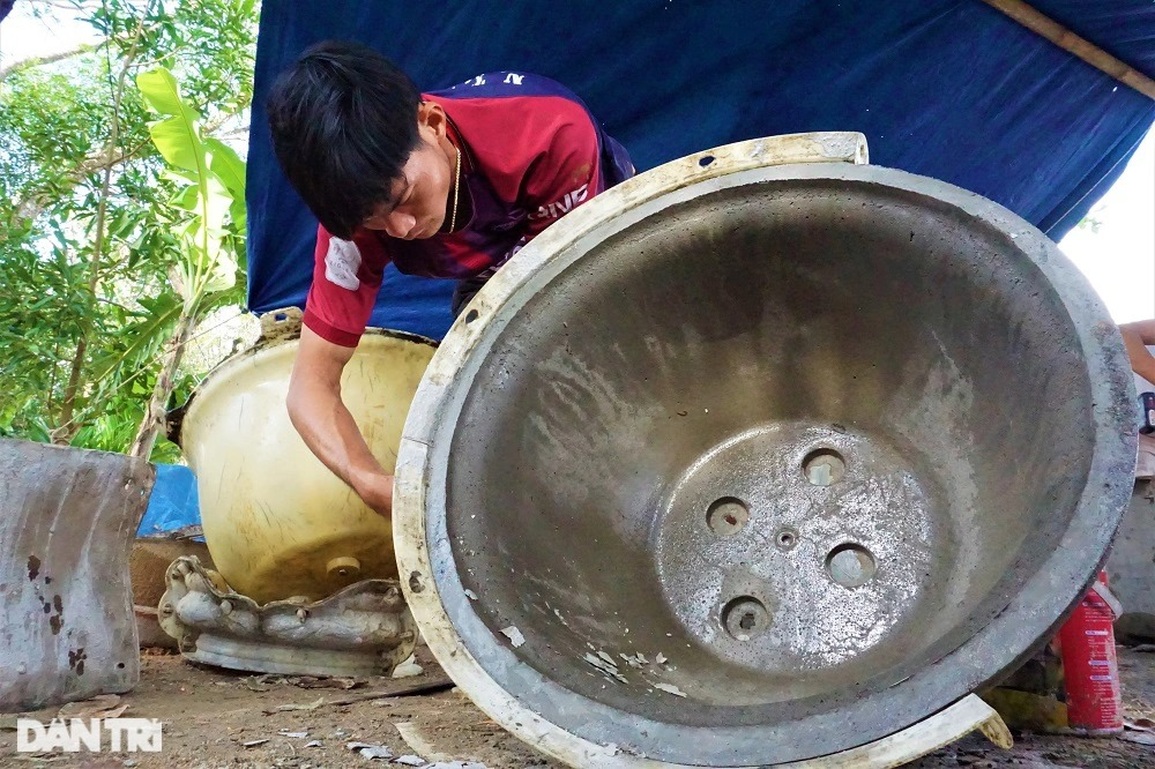 Bí thư Chi đoàn mê xi măng, đất đá, thu tiền đều tay từ việc khởi nghiệp - 5 Bí thư Chi đoàn mê xi măng, đất đá, thu tiền đều tay từ việc khởi nghiệp - 5