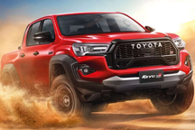 Toyota Hilux Revo GR Sport Wide Tread 2024 ra mắt, có nhiều nâng cấp