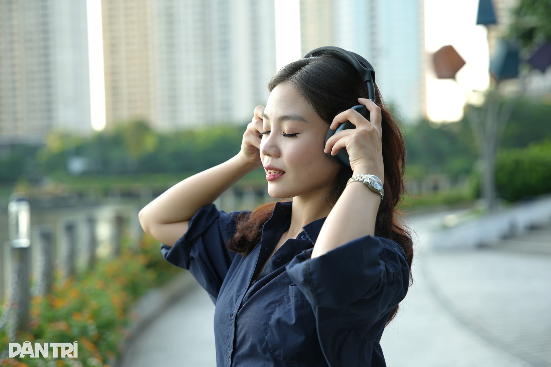 에어팟 맥스는 출시 5년이 지났는데도 여전히 비싼데, 아직도 살 가치가 있을까요? - 26 AirPods Max vẫn đắt sau 5 năm mở bán, liệu còn đáng mua? - 26