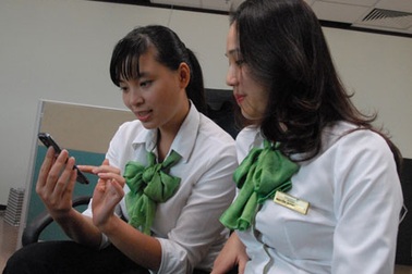 Cơ hội nhận nhiều quà tặng khi đăng ký dịch vụ Tin nhắn chủ động của Vietcombank