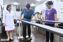 TPHCM vẫn "khát" bác sĩ phục hồi chức năng