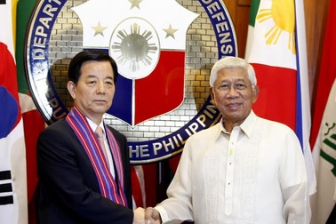 Hàn Quốc và Philippines ký thỏa thuận bảo mật thông tin quân sự