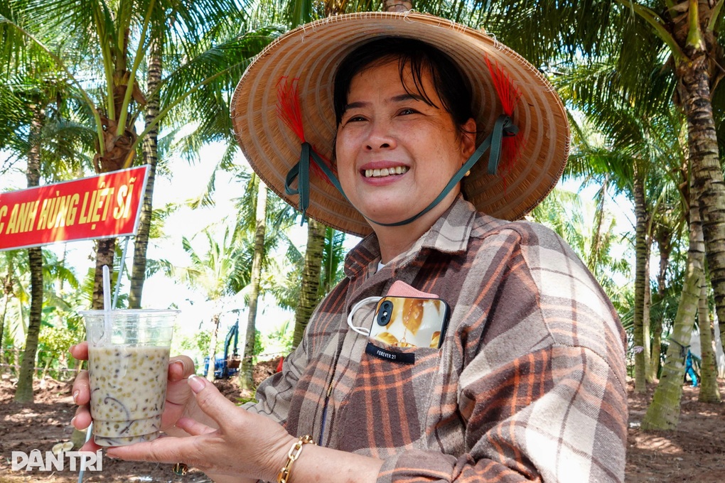 Những người phụ nữ mở lối đưa hàng trăm liệt sĩ trở về từ lòng đất - 1