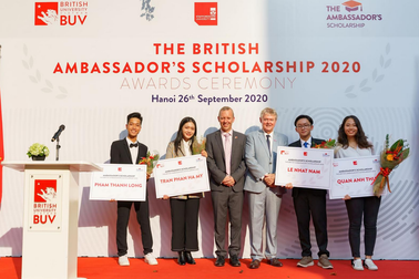 ĐH Anh Quốc Việt Nam nâng quỹ học bổng và hỗ trợ tài chính cho sinh viên