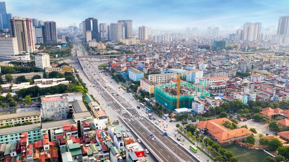 Tiền nhiều để làm gì, mua nghìn mét đất xây biệt thự rồi bỏ không - 2 Tiền nhiều để làm gì, mua nghìn mét đất xây biệt thự rồi bỏ không - 2