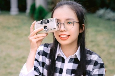 Thủ khoa toàn quốc với 3 điểm 10 và bài văn dài 12 trang