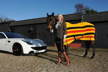 Oakley Design độ mẫu Ferrari FF