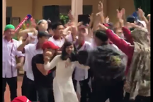 Sở GD-ĐT chấn chỉnh trường để học sinh nhảy nhót không phù hợp trong ngày khai giảng