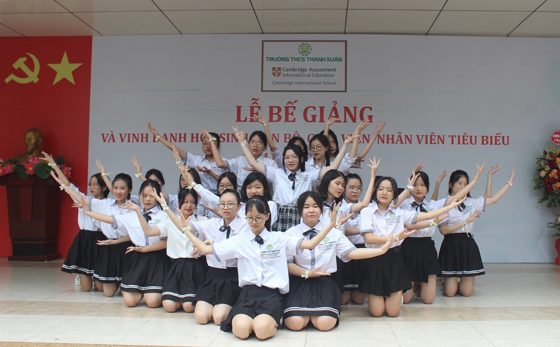 Học sinh Trường THCS Thanh Xuân thắng lớn với 1.036 giải thưởng - 10 Học sinh Trường THCS Thanh Xuân thắng lớn với 1.036 giải thưởng - 10