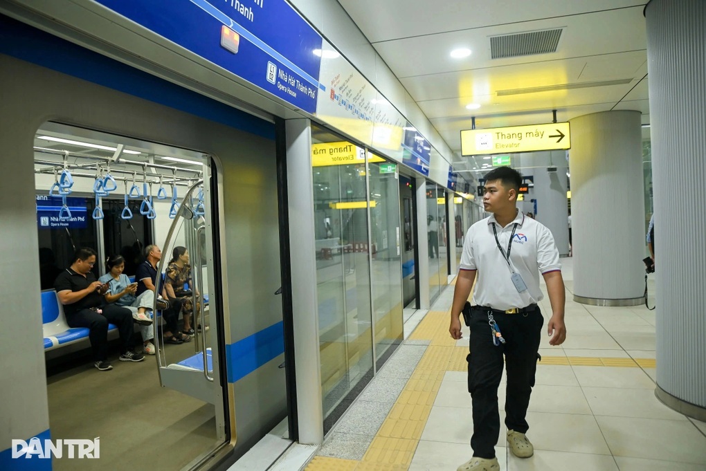 Lý do cảnh sát có mặt đúng lúc trong vụ sàm sỡ tại ga metro TPHCM - 2 Lý do cảnh sát có mặt đúng lúc trong vụ sàm sỡ tại ga metro TPHCM - 2
