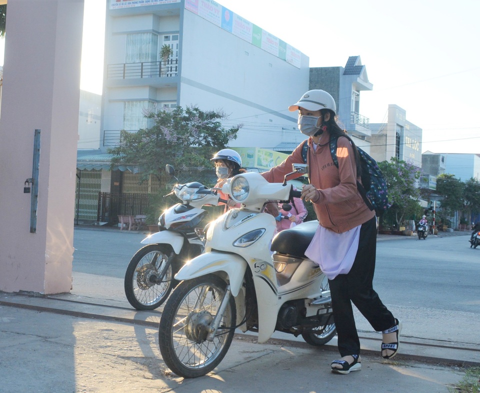 Cà Mau, Thái Bình cho học sinh lớp 9, 12 đi học trở lại từ 20/4 - 2 Cà Mau, Thái Bình cho học sinh lớp 9, 12 đi học trở lại từ 20/4 - 2