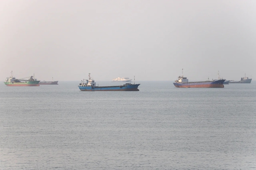 Iran lập đường dây nóng về Hormuz, tuyên bố vẫn kiểm soát eo biển - 1 Iran lập đường dây nóng về Hormuz, tuyên bố vẫn kiểm soát eo biển - 1