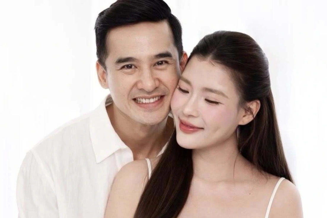 Thúy Diễm mang bầu tuổi 40: Không ngại mặc gợi cảm, chồng thức đêm chăm sóc
