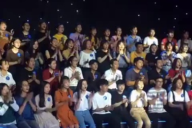 Sự thật về những tiếng vỗ tay không ngớt trong các chương trình game show