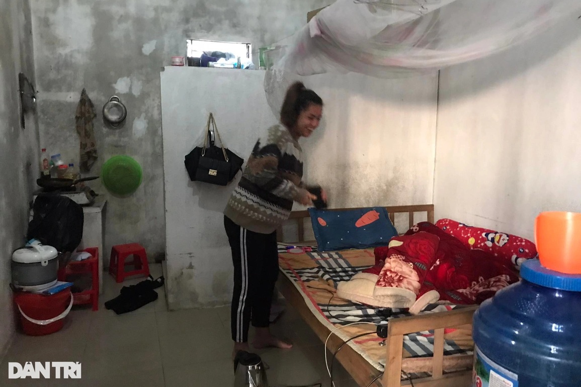 Vợ chồng công nhân, đồng lương thế này, bao giờ mua nổi nhà thành phố? - 3 Vợ chồng công nhân, đồng lương thế này, bao giờ mua nổi nhà thành phố? - 3