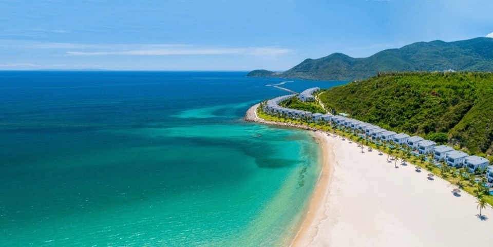 Vinpearl đa dạng hóa sản phẩm - dịch vụ và phát triển điểm đến - 3 Vinpearl đa dạng hóa sản phẩm - dịch vụ và phát triển điểm đến - 3
