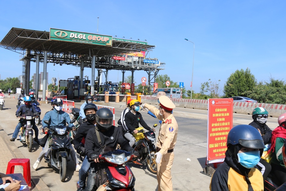 Đắk Nông yêu cầu cách ly tất cả người dân trở về từ TP.HCM - 1