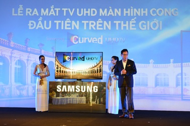 TV UHD màn hình cong đầu tiên trên thế giới ra mắt tại Việt Nam