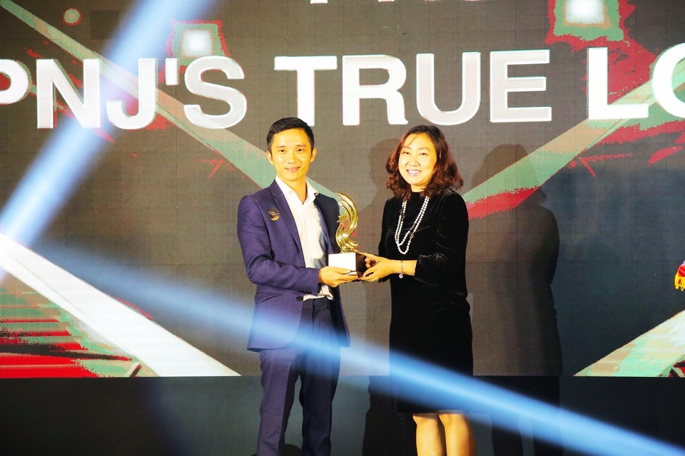 PNJ nhận giải thưởng chiến dịch PR toàn cầu xuất sắc nhất - 4 PNJ nhận giải thưởng chiến dịch PR toàn cầu xuất sắc nhất - 4