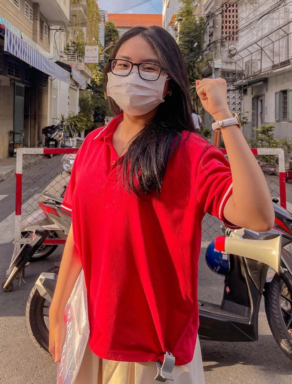 Thi xong tốt nghiệp, Phương Mỹ Chi chia sẻ điều tiếc nuối năm học cuối cấp - 1 Thi xong tốt nghiệp, Phương Mỹ Chi chia sẻ điều tiếc nuối năm học cuối cấp - 1